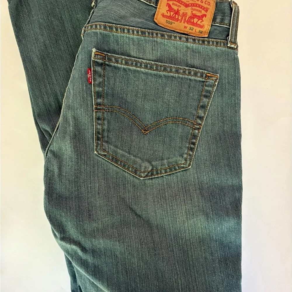 ๐ด Levi's Men's 559 Relaxed Straight Fit Blue Jeans 32x32 - Picture 1 of 8